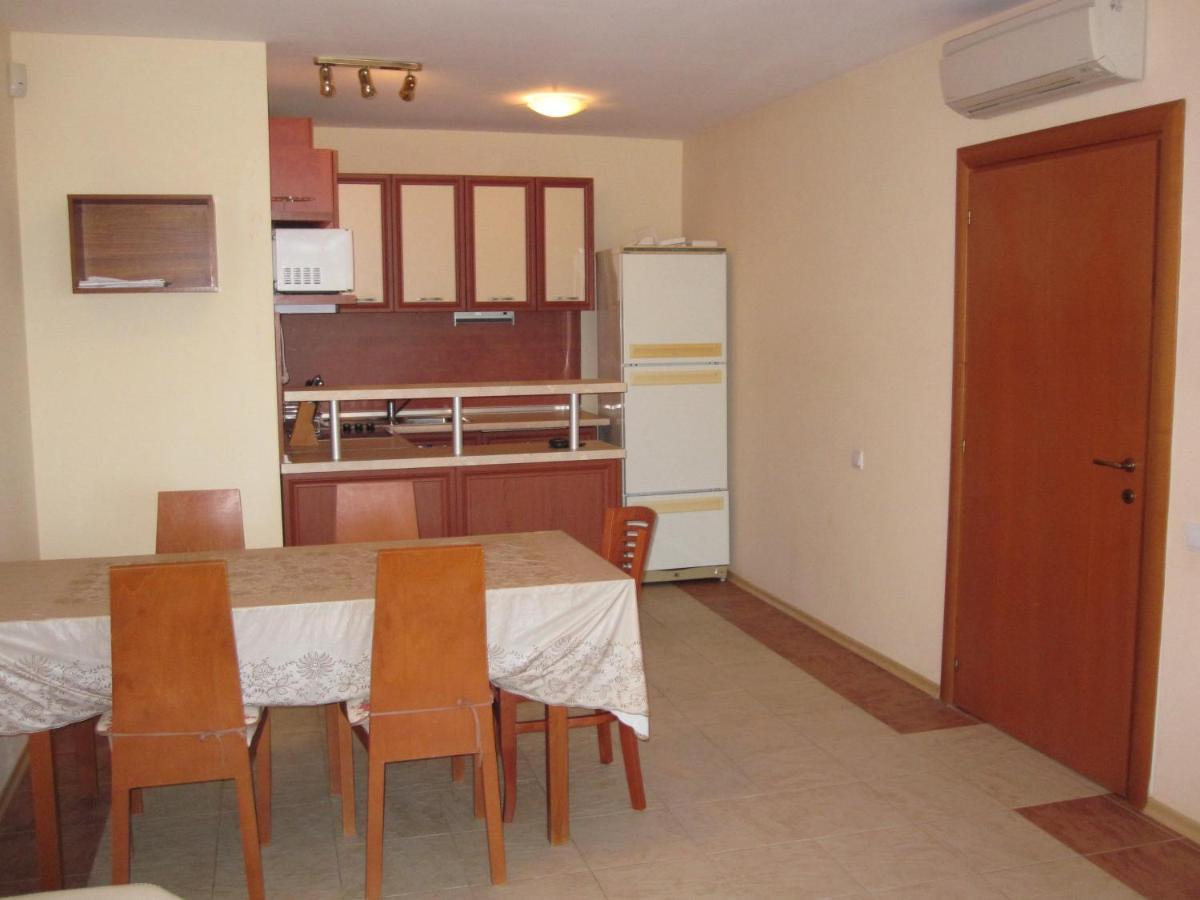 Byala Palace Apartments Dış mekan fotoğraf