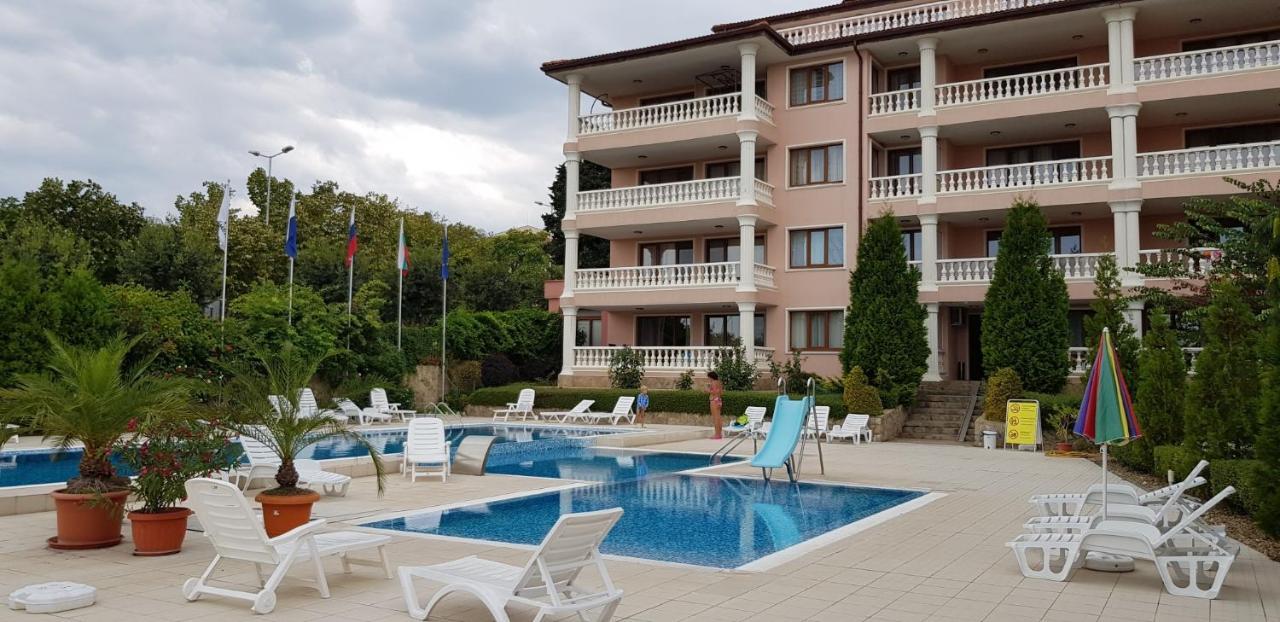 Byala Palace Apartments Dış mekan fotoğraf