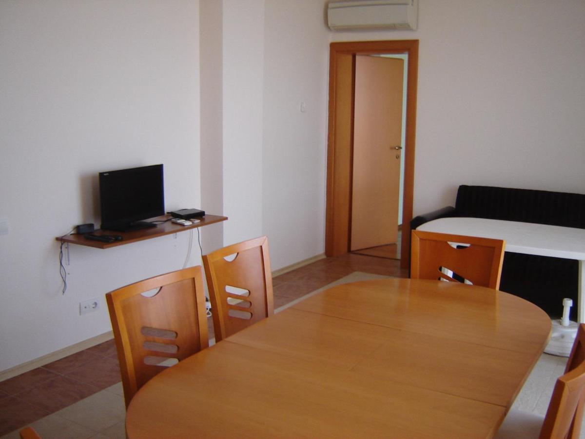 Byala Palace Apartments Dış mekan fotoğraf