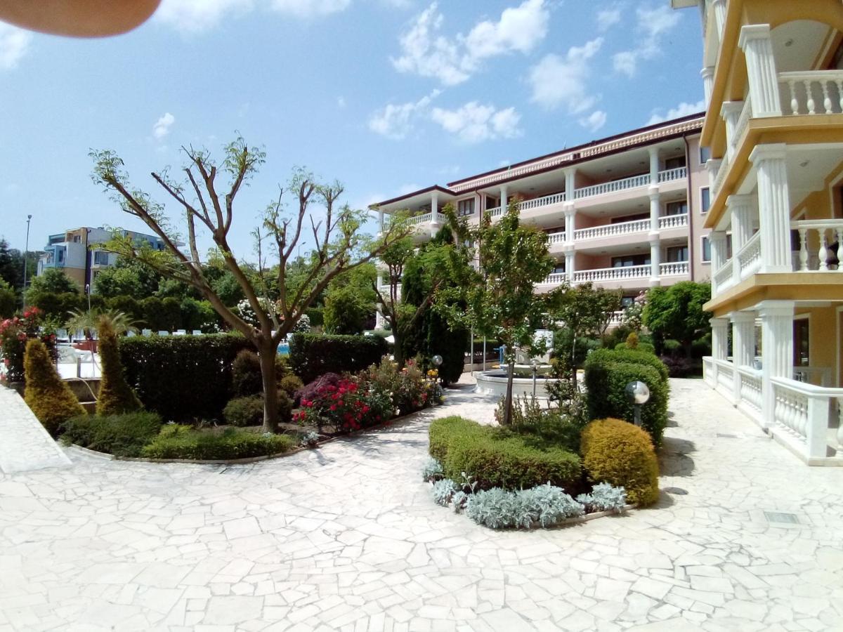 Byala Palace Apartments Dış mekan fotoğraf